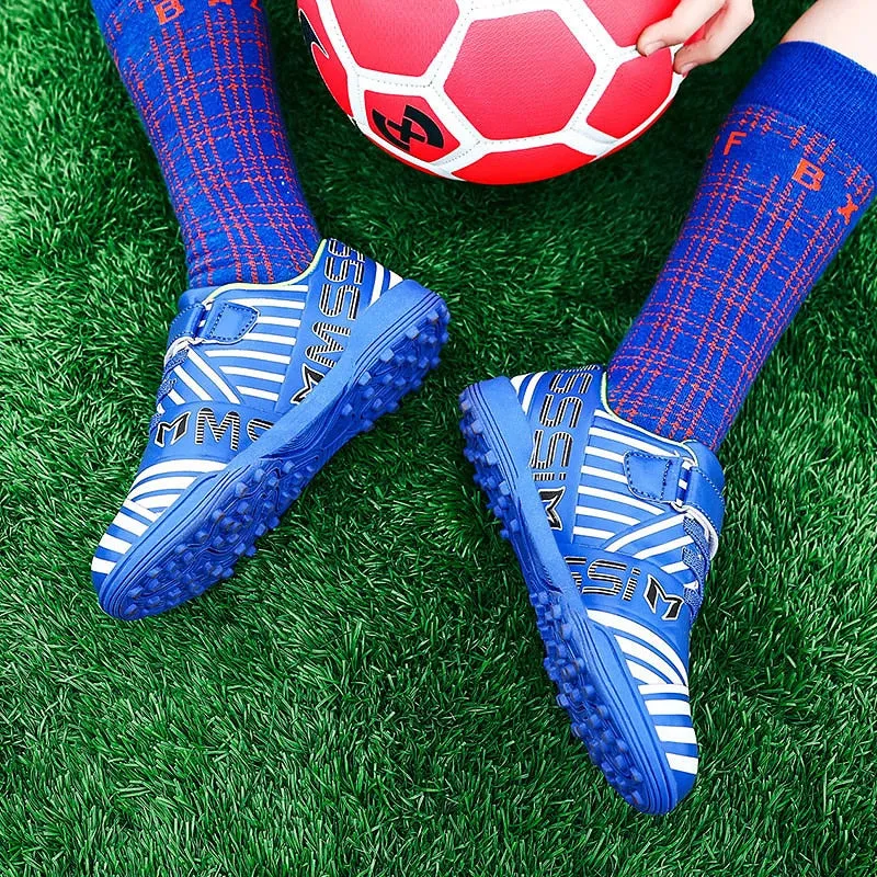 Boys Girls Soccer Shoes Kids Sneakers Cleats Football Shoes Outdoor Trainer Futsal Boots