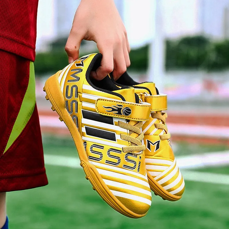 Boys Girls Soccer Shoes Kids Sneakers Cleats Football Shoes Outdoor Trainer Futsal Boots