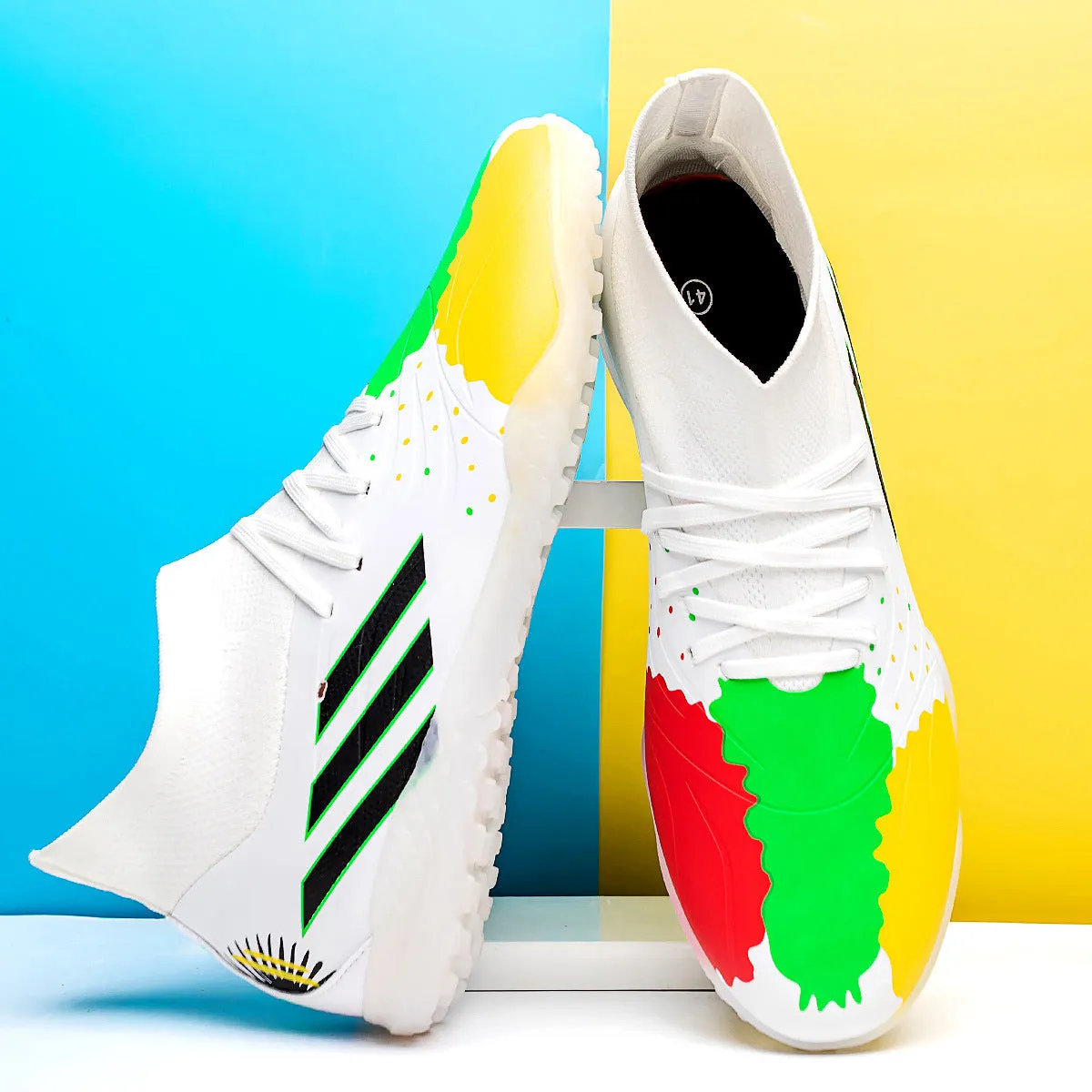 Camouflage High-Top Soccer Cleats with Seamless Design