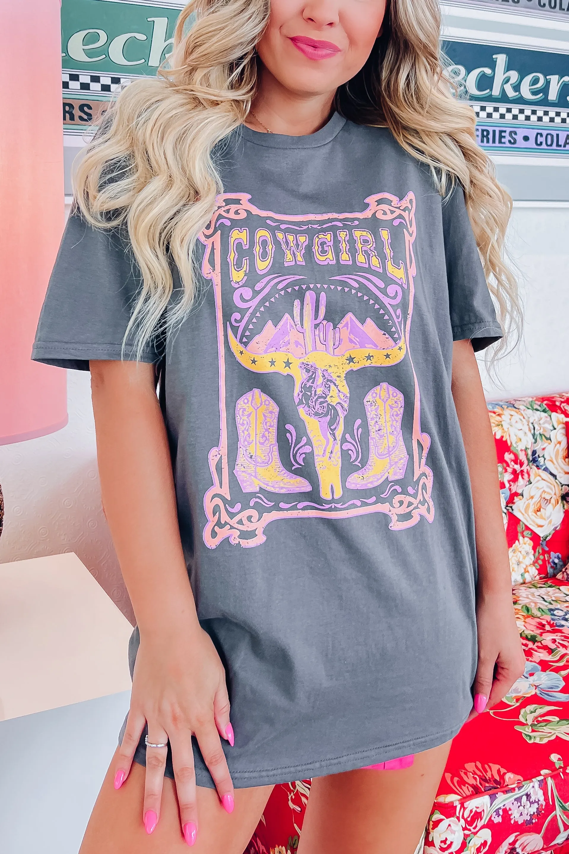 Cow Girl Desert Graphic Tee - Charcoal