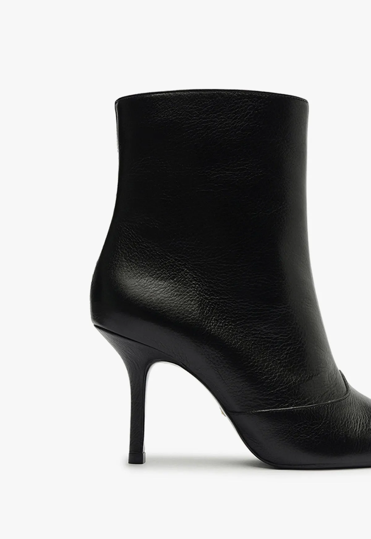 Raffaela Stiletto Bootie