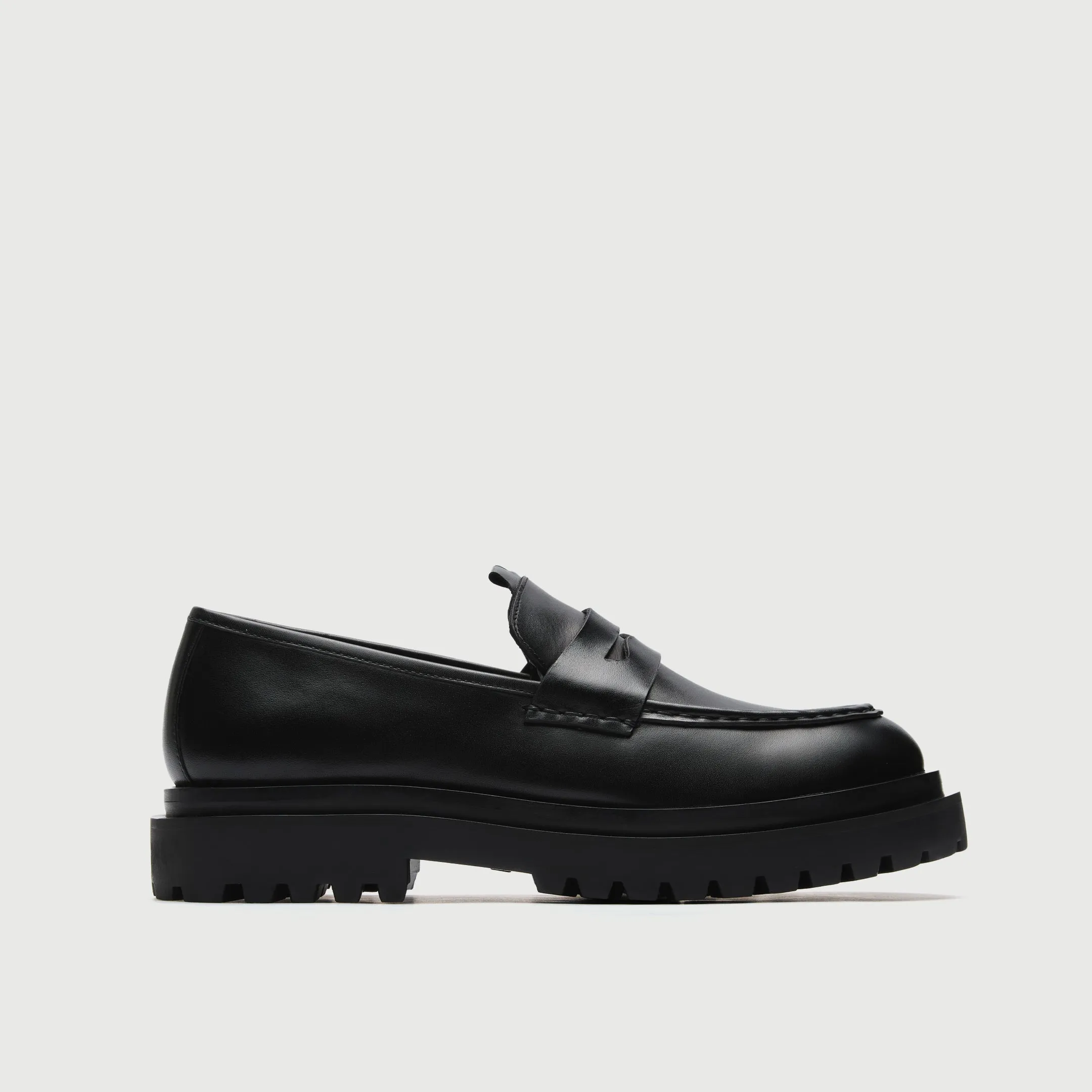 Sully Saddle Loafer