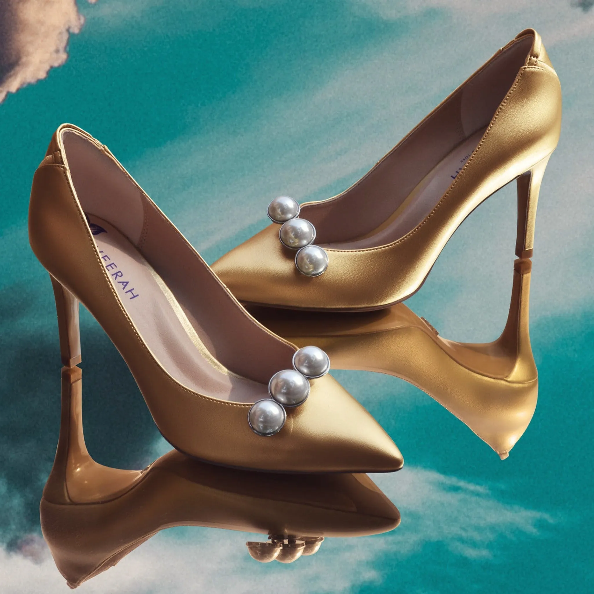 TRINITY PEARL SHOE CLIPS